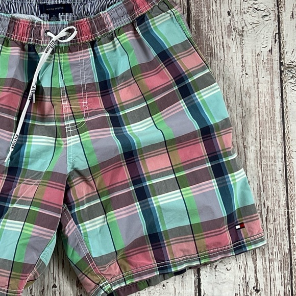 Tommy Hilfiger Plaid Swim Trunks Mens Board Shorts Swimwear Swim Trunks - Picture 6 of 11